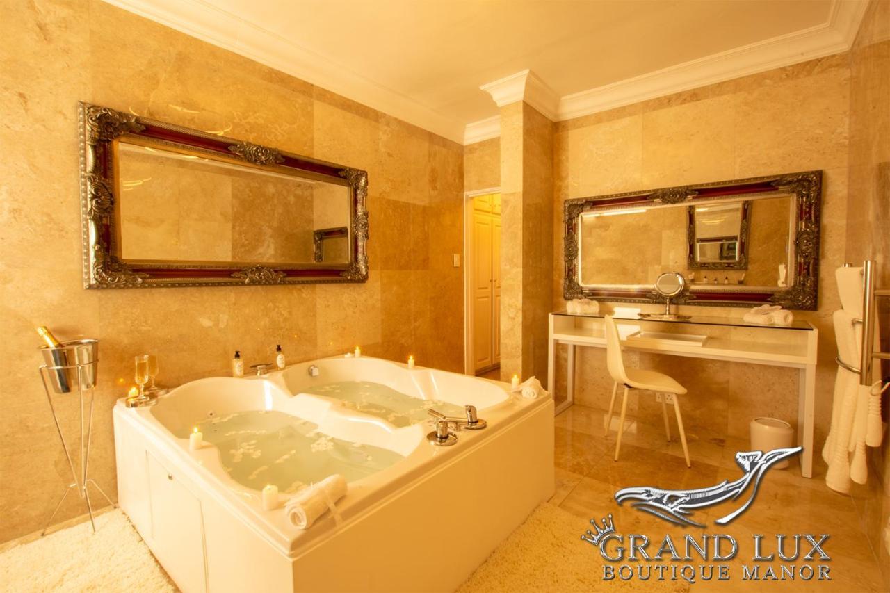 Grand Lux Boutique Manor Hotel Hermanus Bagian luar foto