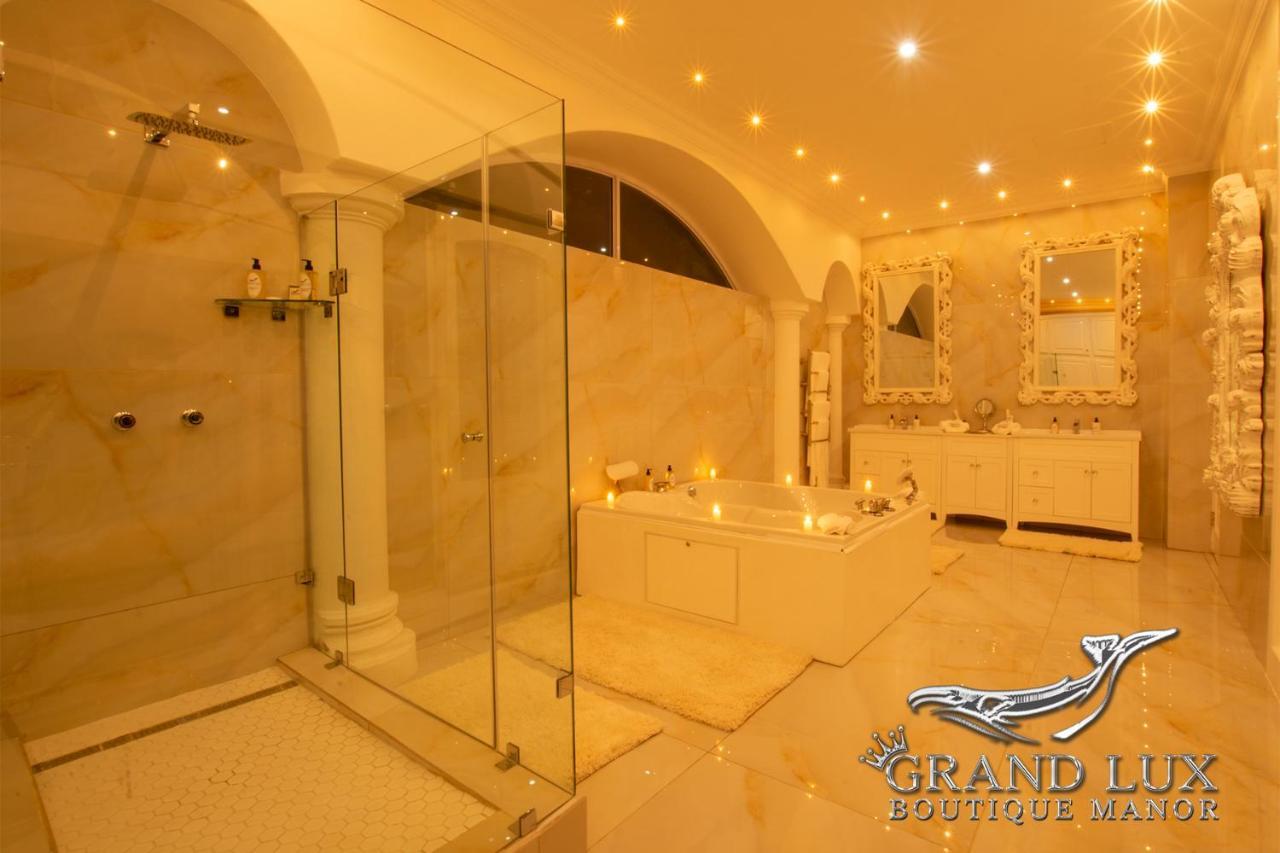 Grand Lux Boutique Manor Hotel Hermanus Bagian luar foto