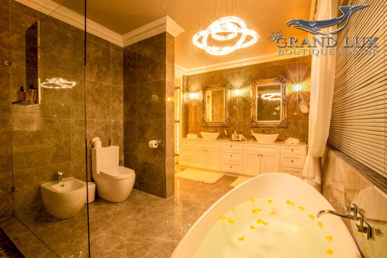 Grand Lux Boutique Manor Hotel Hermanus Bagian luar foto