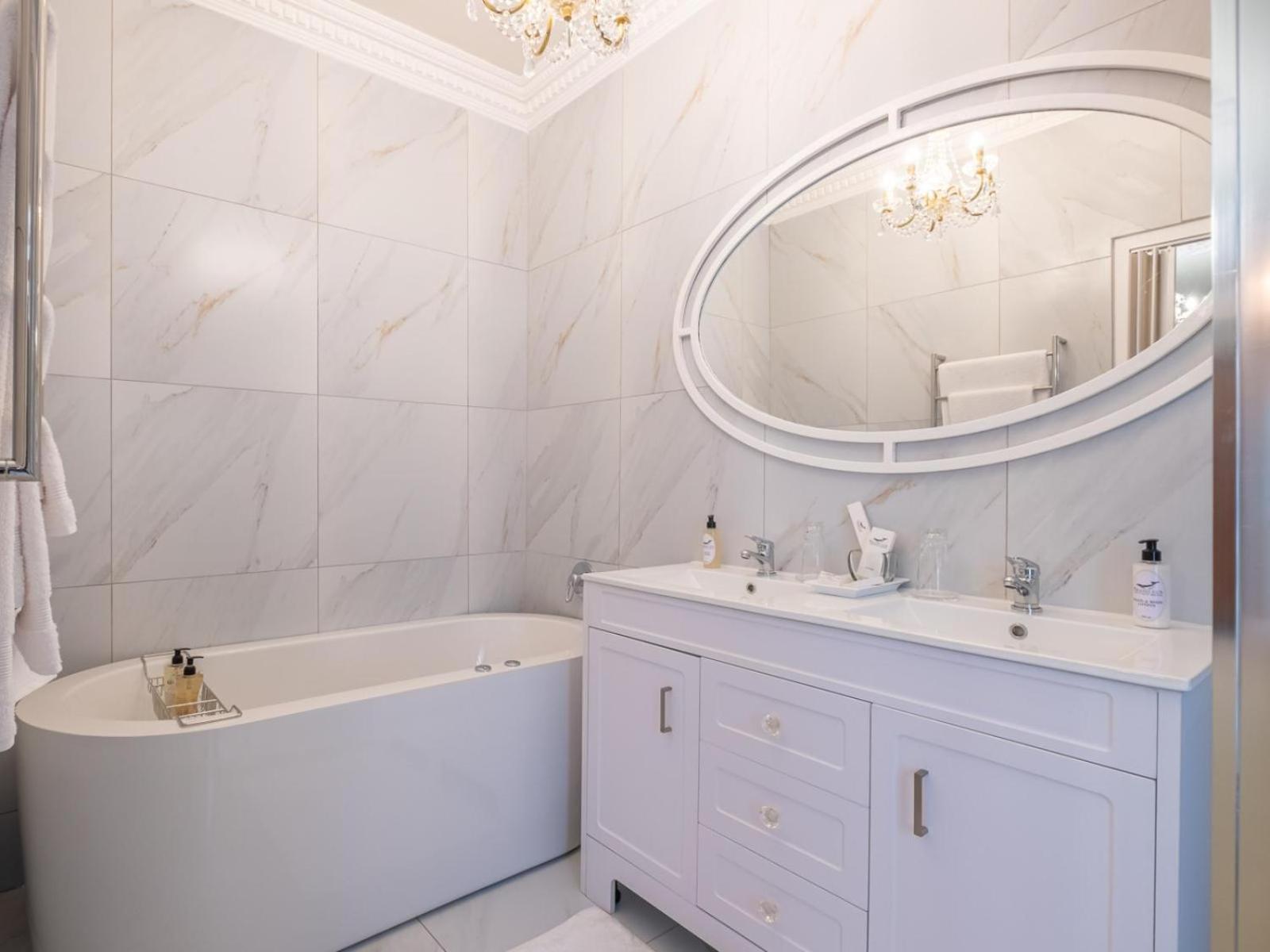 Grand Lux Boutique Manor Hotel Hermanus Bagian luar foto